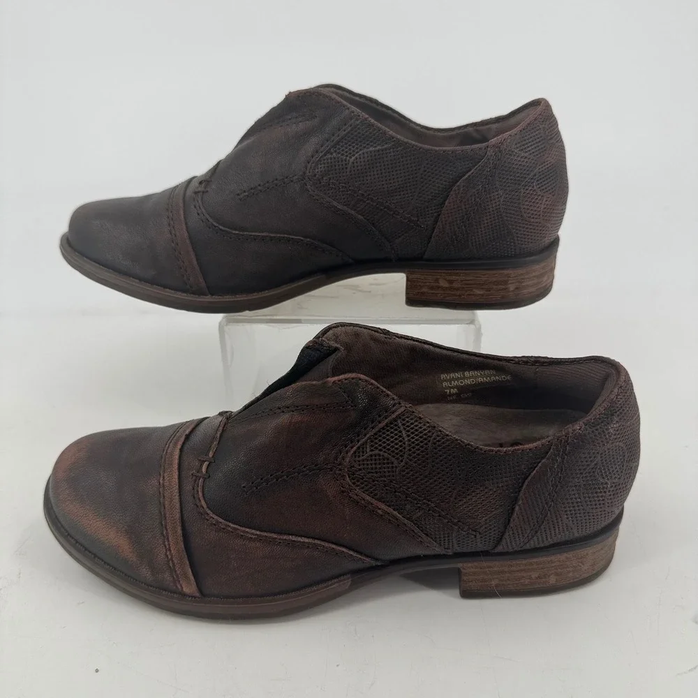 Earth Avani Banyan Almond Brown Leather Slip On Loafers Shoes Womens 7M